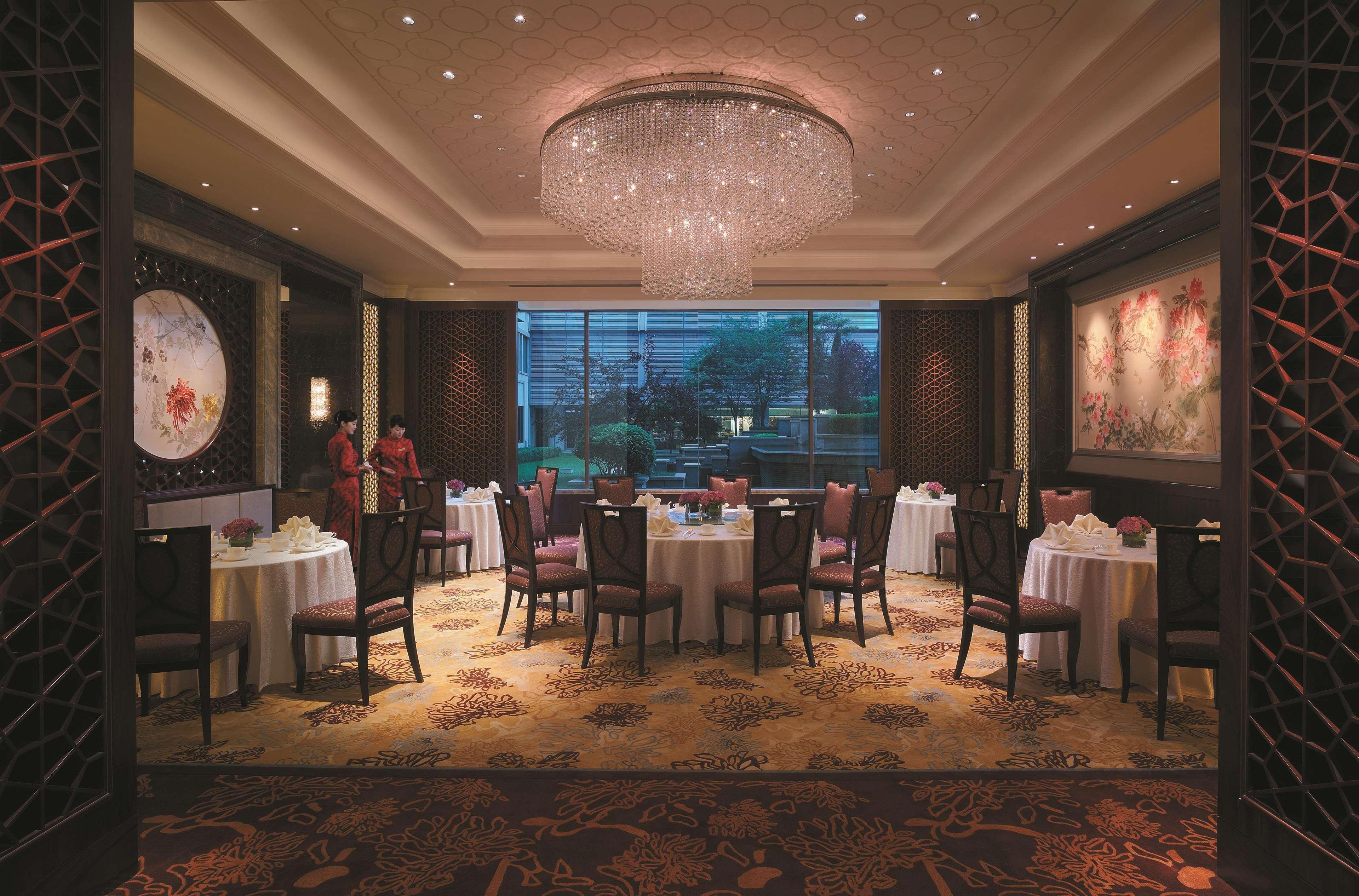 Shangri-La Qingdao - May Fourth Square Restaurant billede